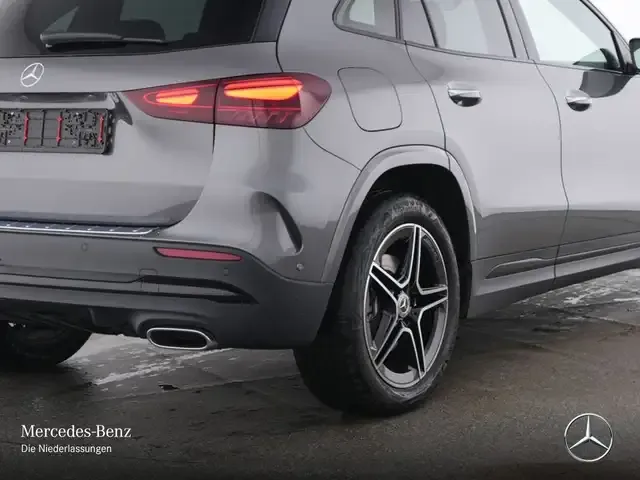 Mercedes-Benz GLA 250