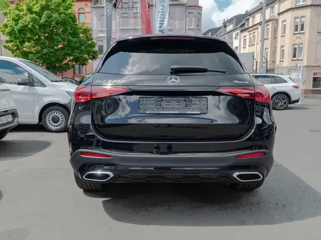 Mercedes-Benz GLC 220