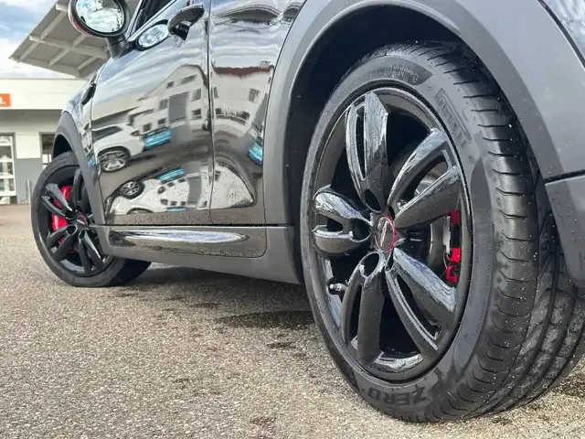 MINI John Cooper Works Cabrio