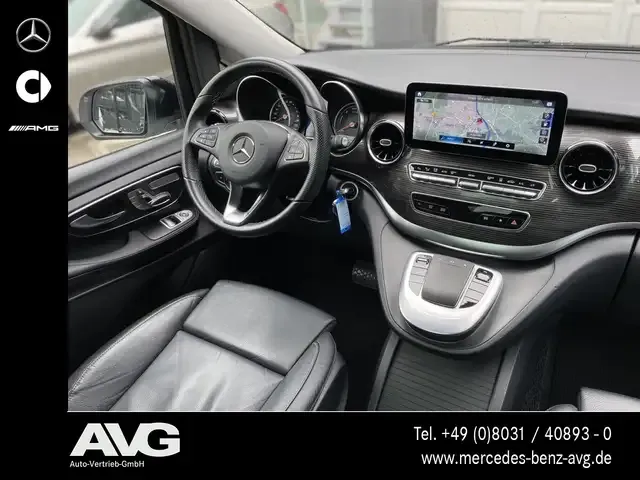 Mercedes-Benz EQV 300