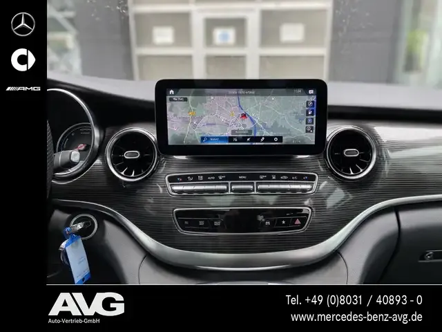Mercedes-Benz EQV 300