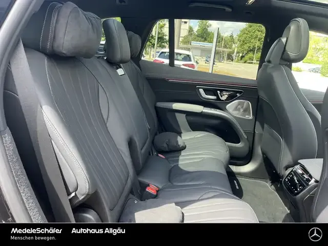 Mercedes-Benz EQS SUV