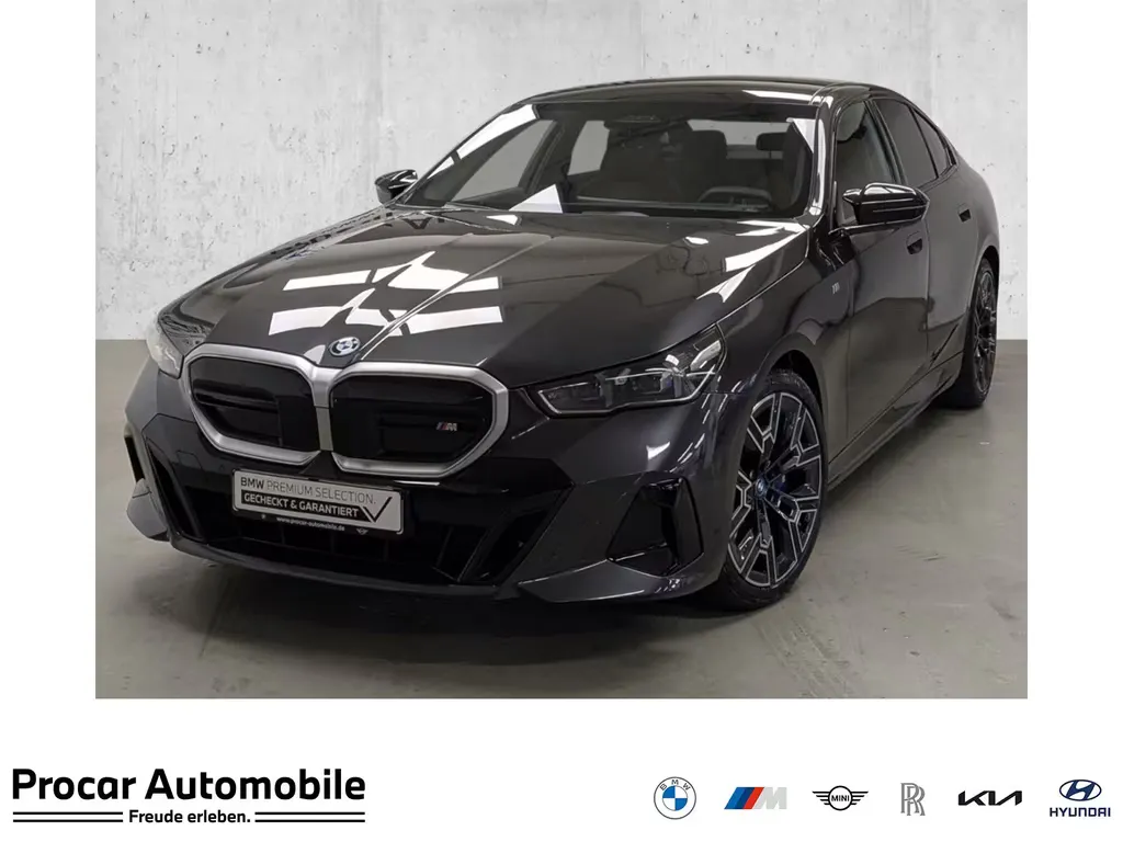 BMW i5