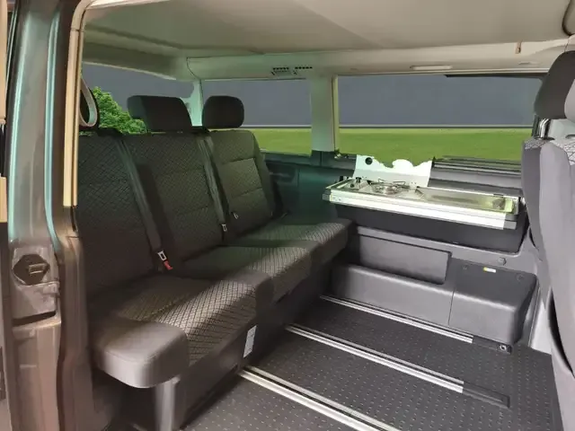Volkswagen T6 California