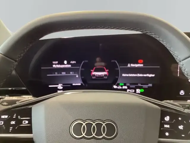 Audi Q6