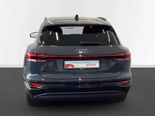 Audi Q6
