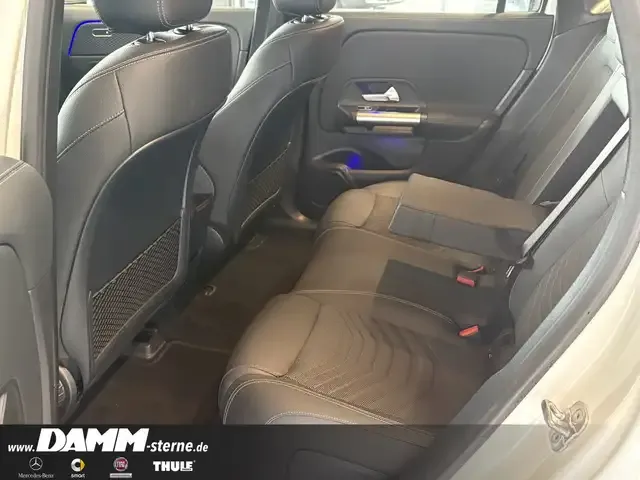 Mercedes-Benz EQA 300