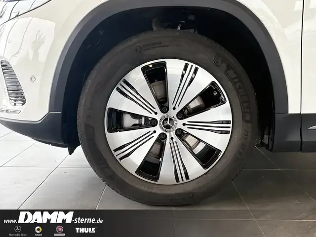 Mercedes-Benz EQA 300