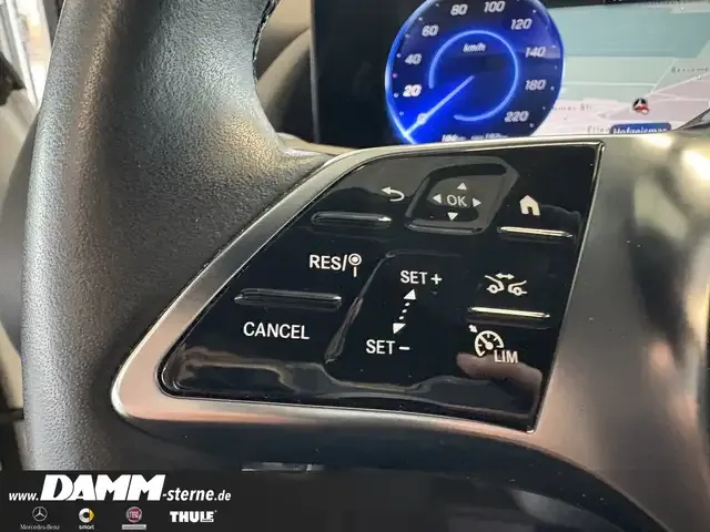 Mercedes-Benz EQA 300