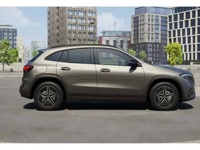 Mercedes-Benz EQA