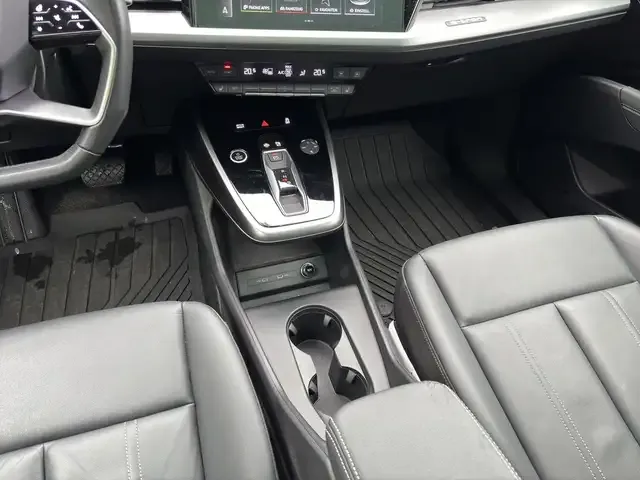 Audi 50