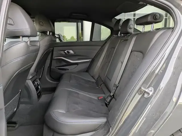 BMW 340
