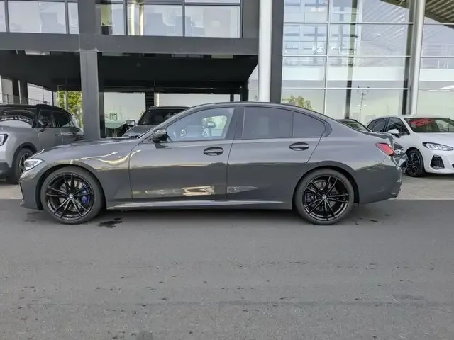 BMW 340