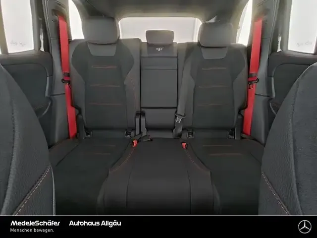 Mercedes-Benz GLB 35 AMG