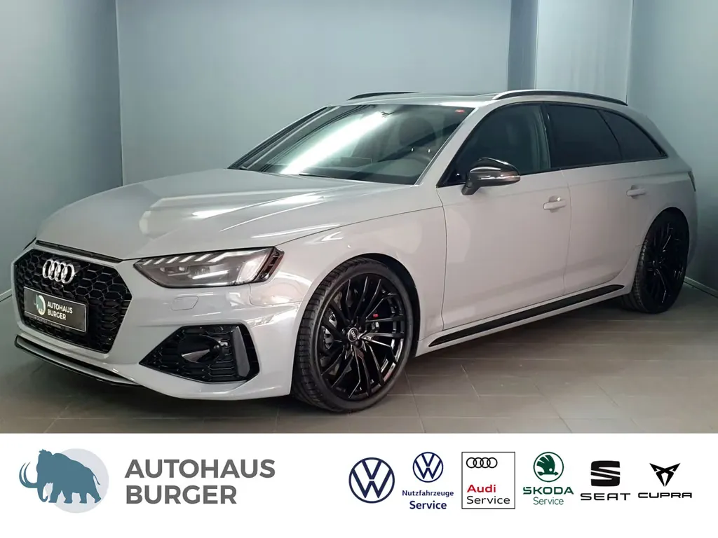 Audi RS4