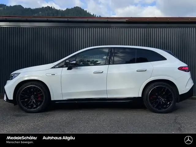 Mercedes-Benz EQE SUV