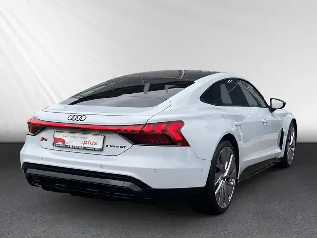 Audi e-tron GT