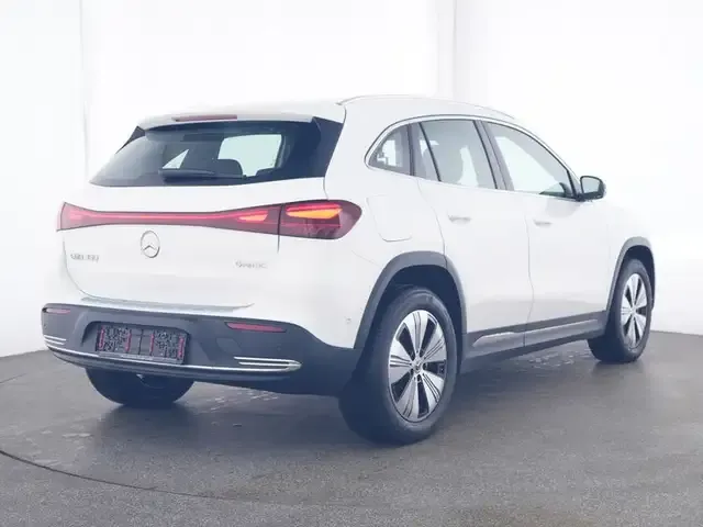 Mercedes-Benz EQA 350