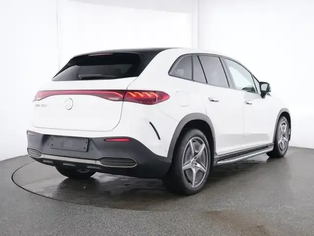 Mercedes-Benz EQE SUV