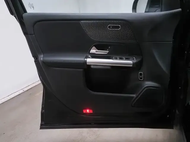 Mercedes-Benz GLA 220