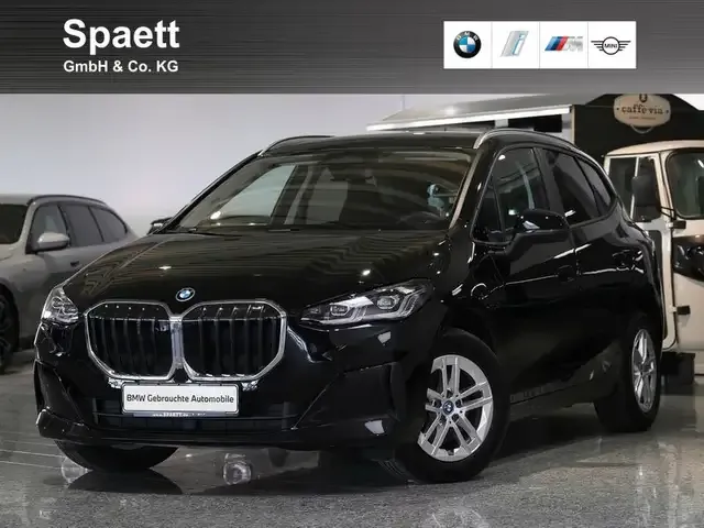 BMW 225