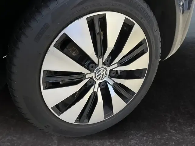 Volkswagen T6.1 California