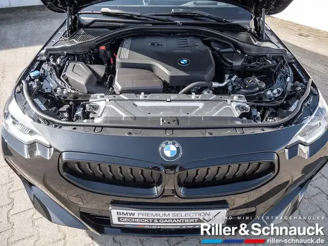 BMW 220