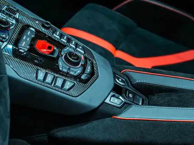 Lamborghini Aventador