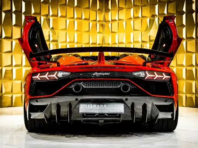 Lamborghini Aventador