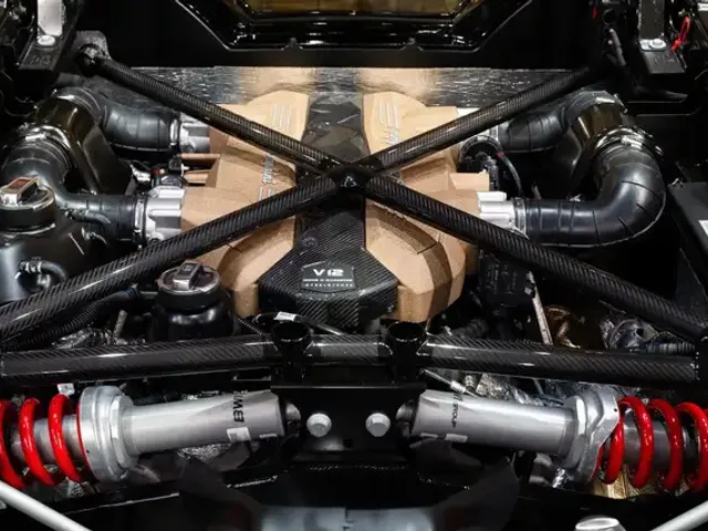 Lamborghini Aventador