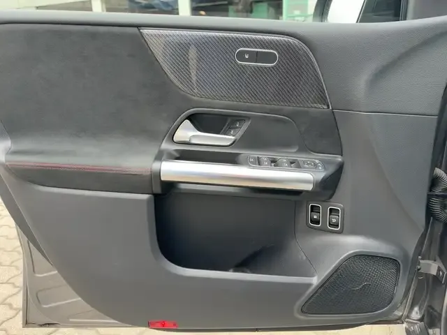Mercedes-Benz B 250