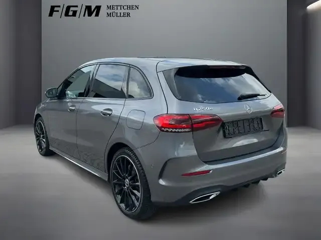 Mercedes-Benz B 250