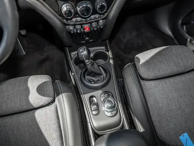 MINI One Countryman