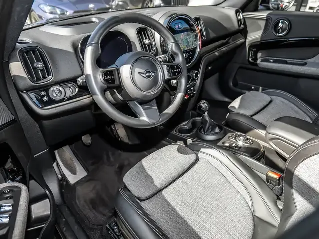 MINI One Countryman