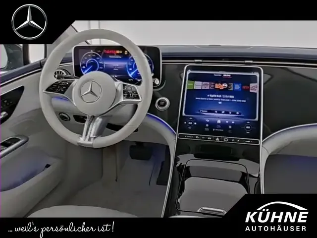 Mercedes-Benz EQE 300
