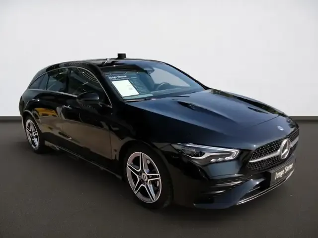 Mercedes-Benz CLA 180