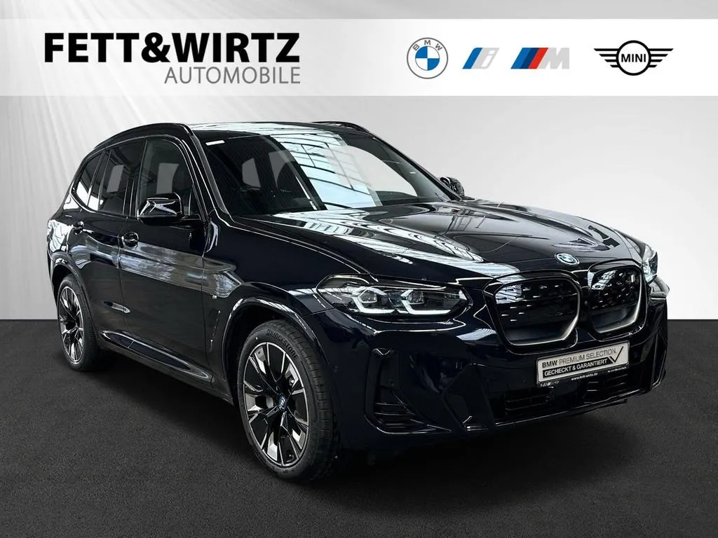 BMW iX3