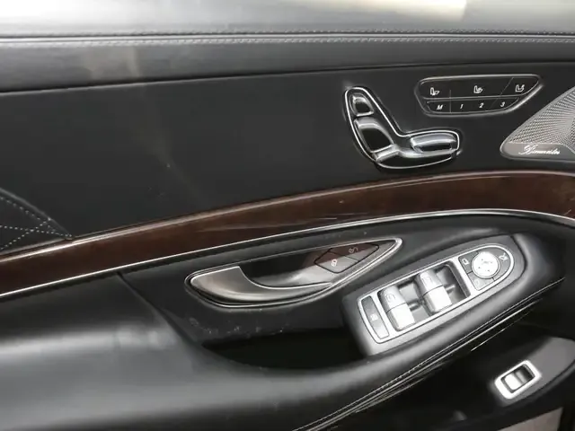 Mercedes-Benz S 650