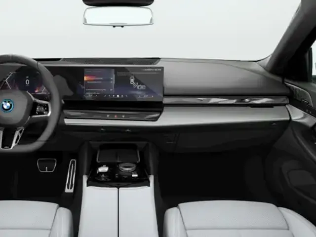BMW 550