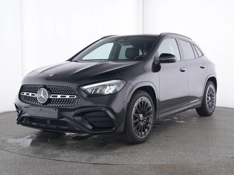 Mercedes-Benz GLA 200