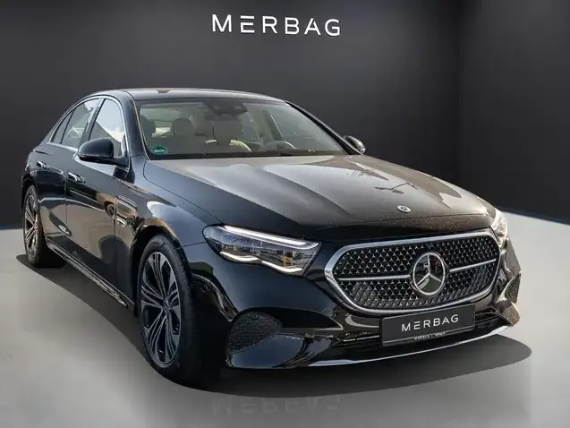 Mercedes-Benz E 200