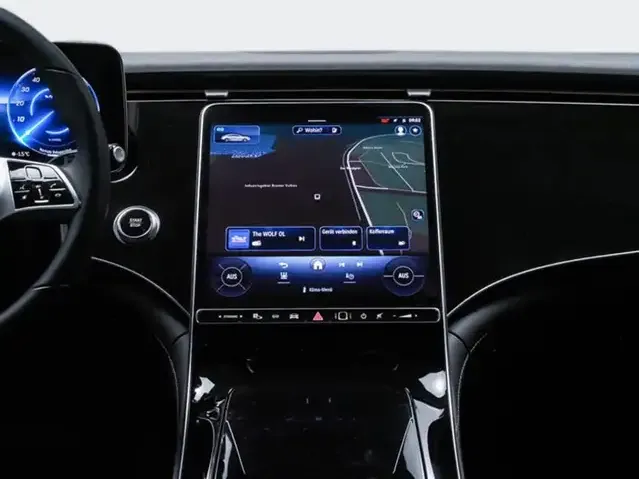 Mercedes-Benz EQE 300