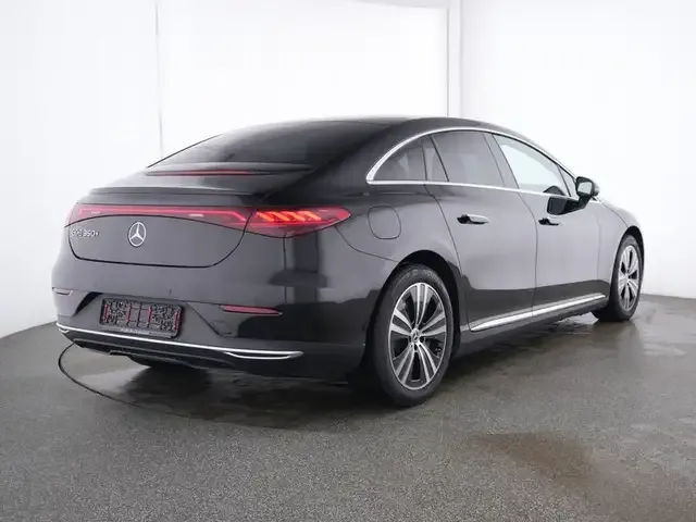 Mercedes-Benz EQE 350