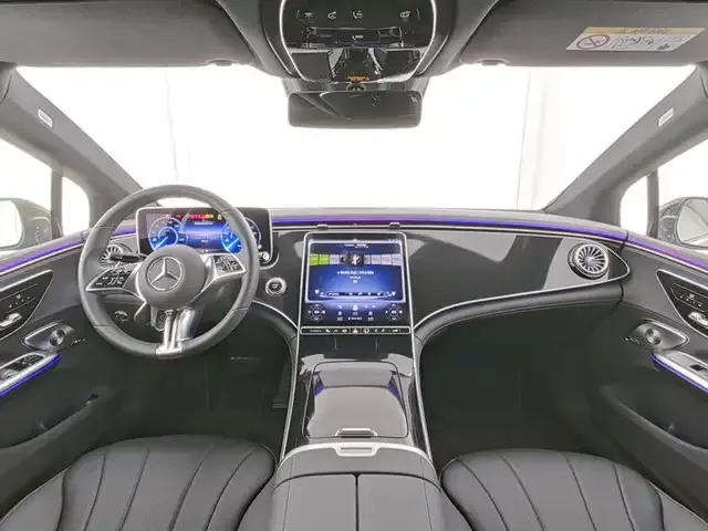 Mercedes-Benz EQE 350