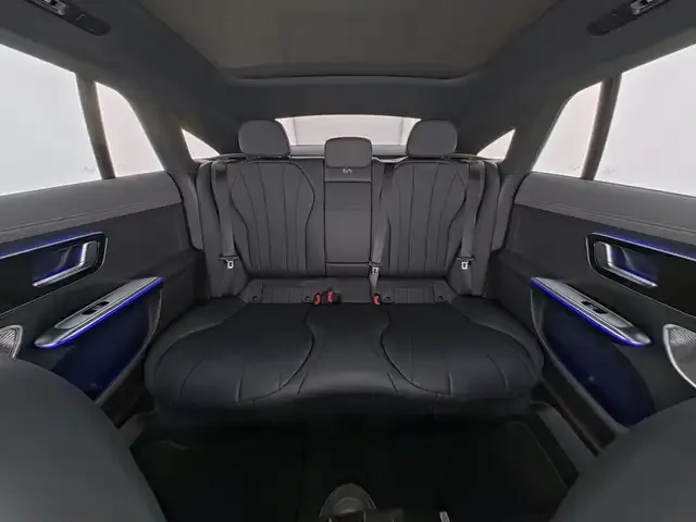 Mercedes-Benz EQE 350