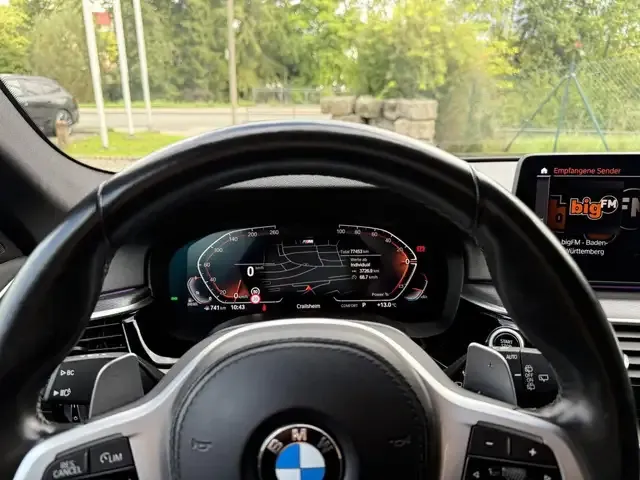 BMW 530