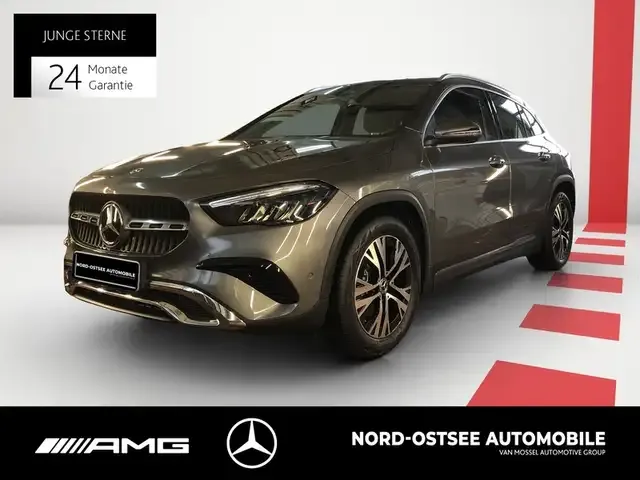 Mercedes-Benz GLA 200