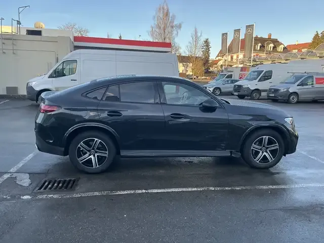 Mercedes-Benz GLC 220