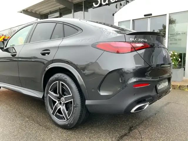 Mercedes-Benz GLC 220