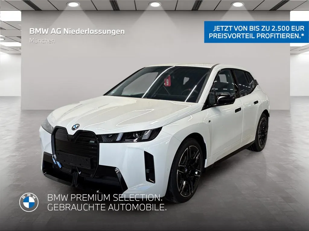 BMW iX